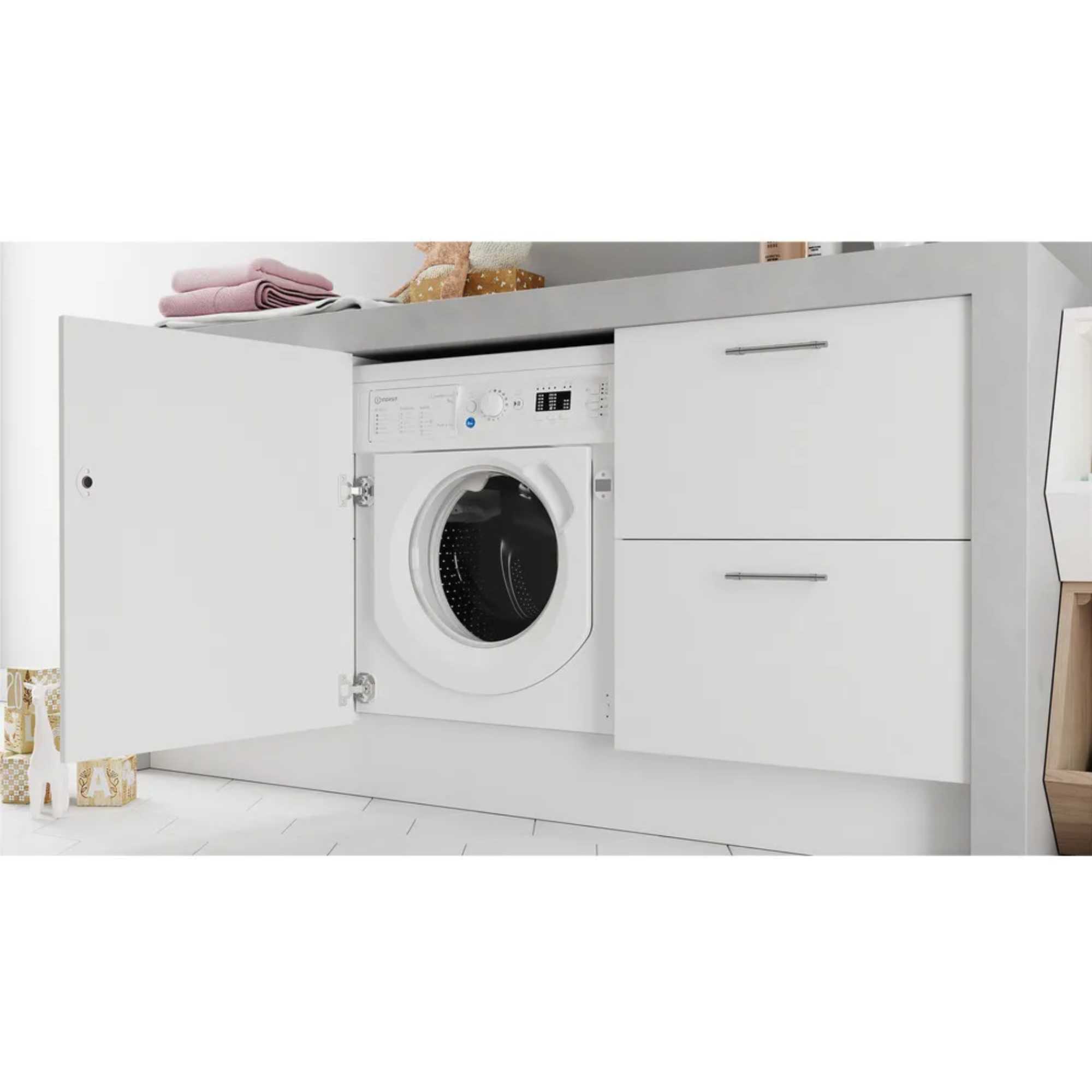 Indesit BIWMIL91485UK